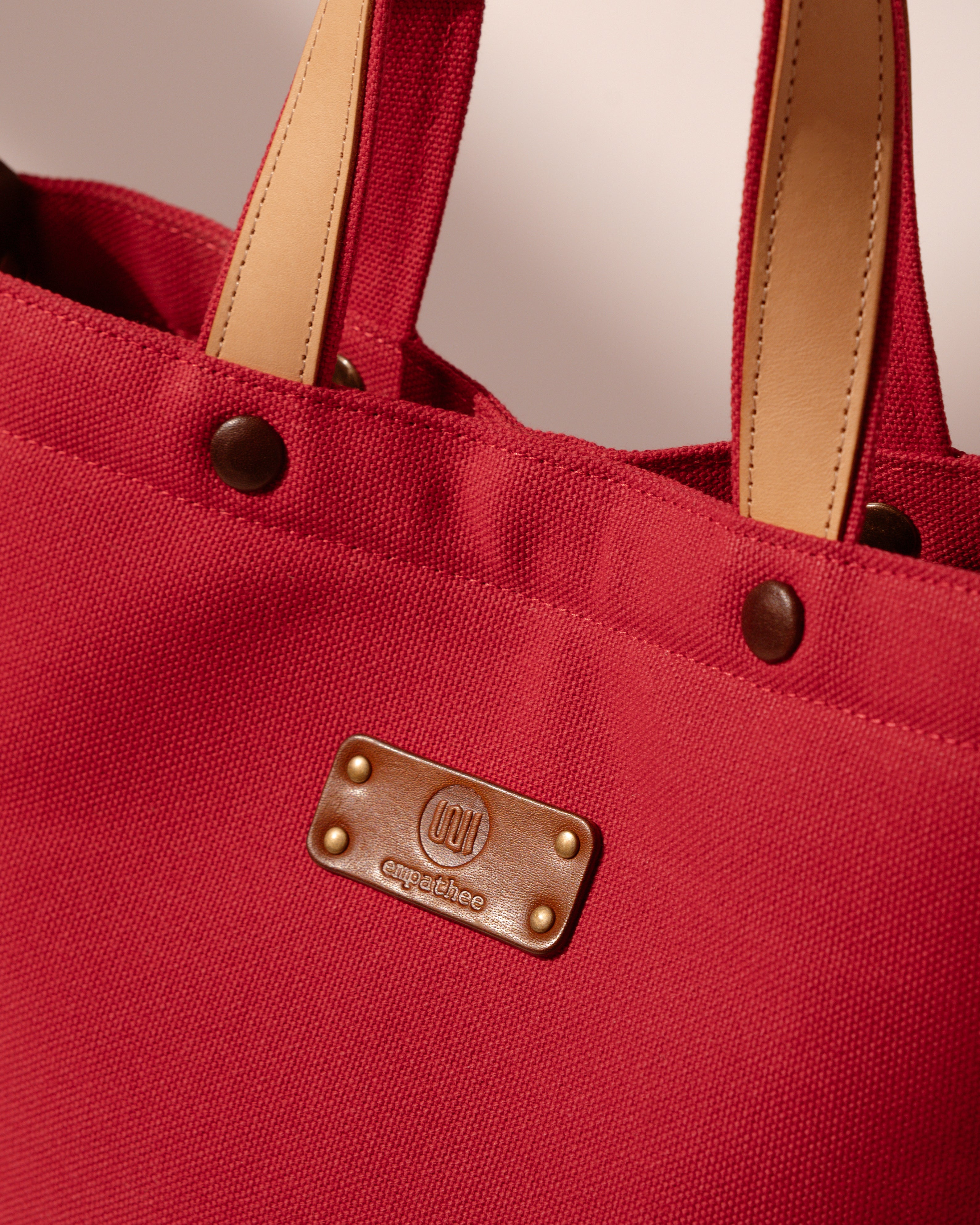 hand bag - empathee 