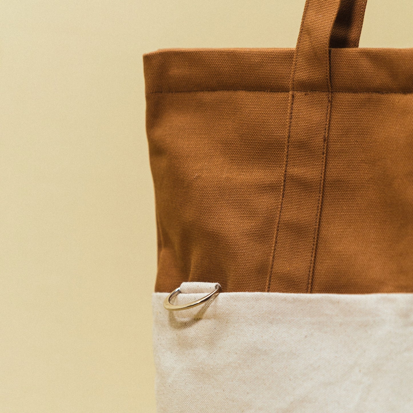 Canva Tote Bag the best companion for this summer